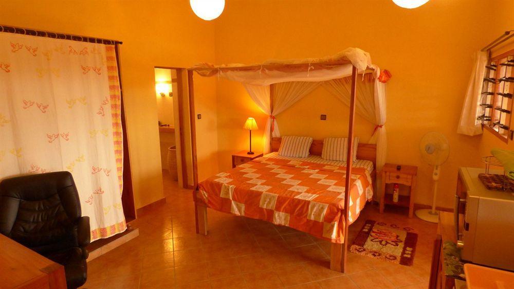 Aparthotel Jardin Tropical 부줌부라 외부 사진